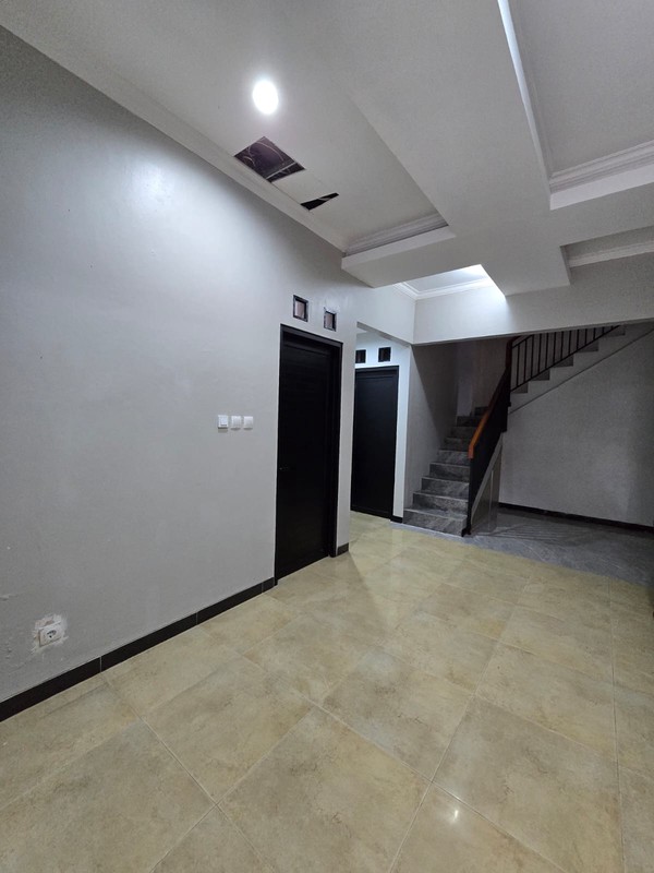 Rumah Bagus Di Permata Adora Bintaro Jaya Sektor 9