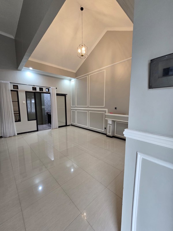 Rumah Bagus Di Permata Adora Bintaro Jaya Sektor 9