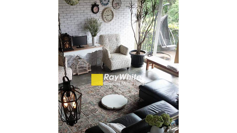 Villa Siap Huni Dago Pakar Bandung
