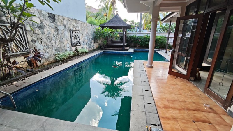 Rumah Bagus Di Graha Taman Bintaro Jaya Sektor 9