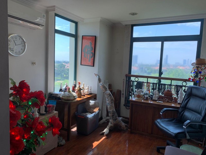 JUAL CEPAT APARTEMENT KONDOMINIUM GRAHA FAMILI 