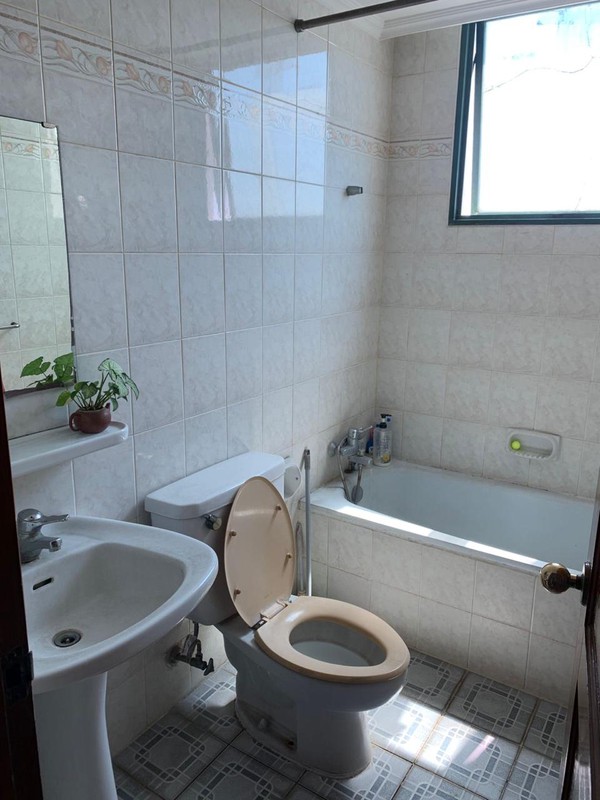 JUAL CEPAT APARTEMENT KONDOMINIUM GRAHA FAMILI 