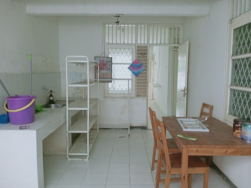 Rumah 1 Lantai Asri Dan Sejuk Depan Taman Sektor 5 Bintaro Jaya