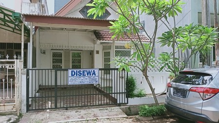 Rumah 1 Lantai Asri Dan Sejuk Depan Taman Sektor 5 Bintaro Jaya