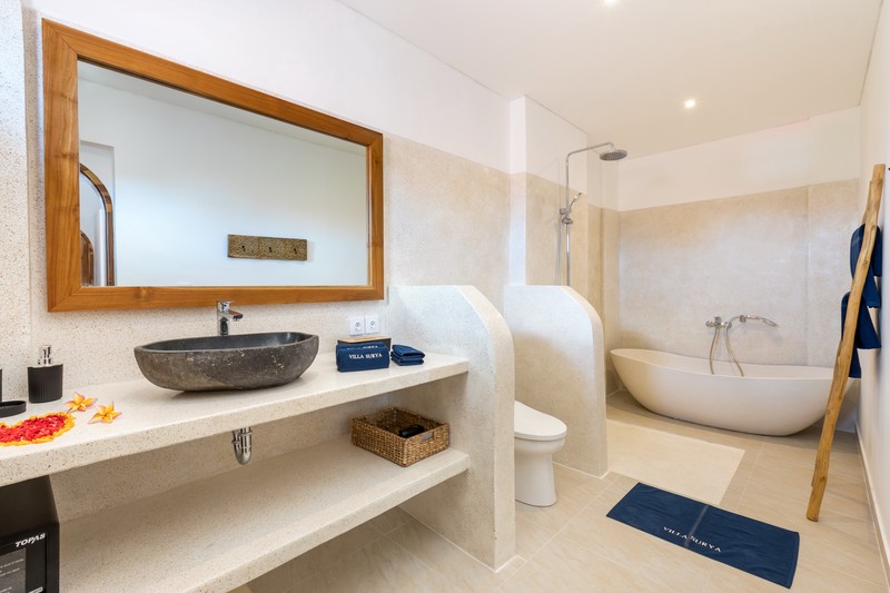 Leasehold - Stylish 2-Bedroom Villa in Seminyak (bordering Denpasar), Bali - Attractive Investment Opportunity