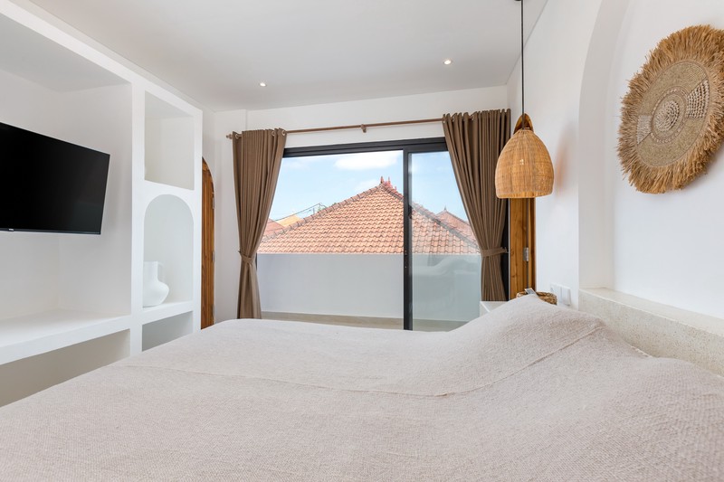 Leasehold - Stylish 2-Bedroom Villa in Seminyak (bordering Denpasar), Bali - Attractive Investment Opportunity