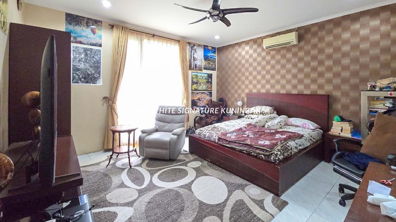 Dijual Rumah Mewah 2 Lantai Siap Huni di Kebayoran