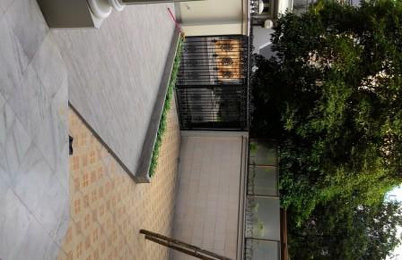 Rumah di sewakan di Mega Kuningan; Jakarta Selatan