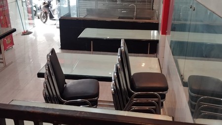 Ruko 2 lantai ex Resto lokasi ramai di Boulevard Raya Kelapa Gading