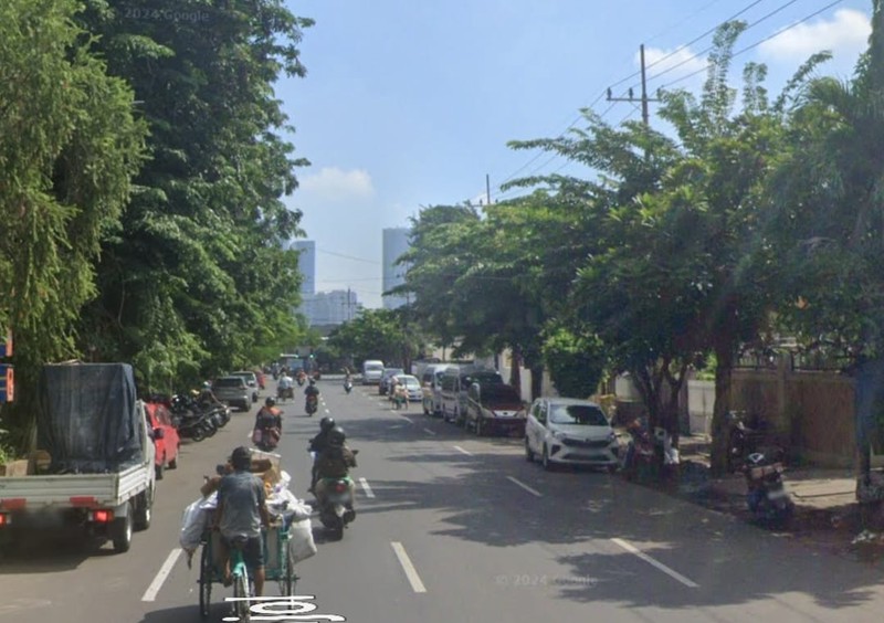 Rumah Hitung Tanah Area Cipete