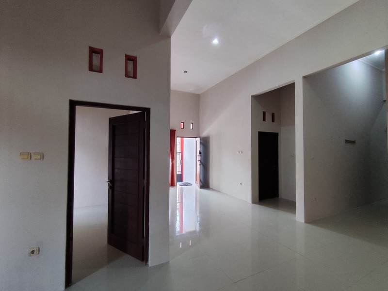 Disewakan Rumah Hook Strategis di Karangsari,Wedomartani, Ngemplak, Sleman Dekat Stadion Maguwoharjo