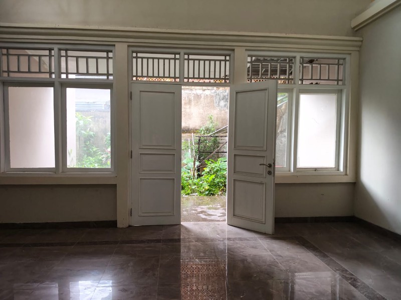 Rumah Mewah di Lebak Bulus dan Lokasinya Strategis