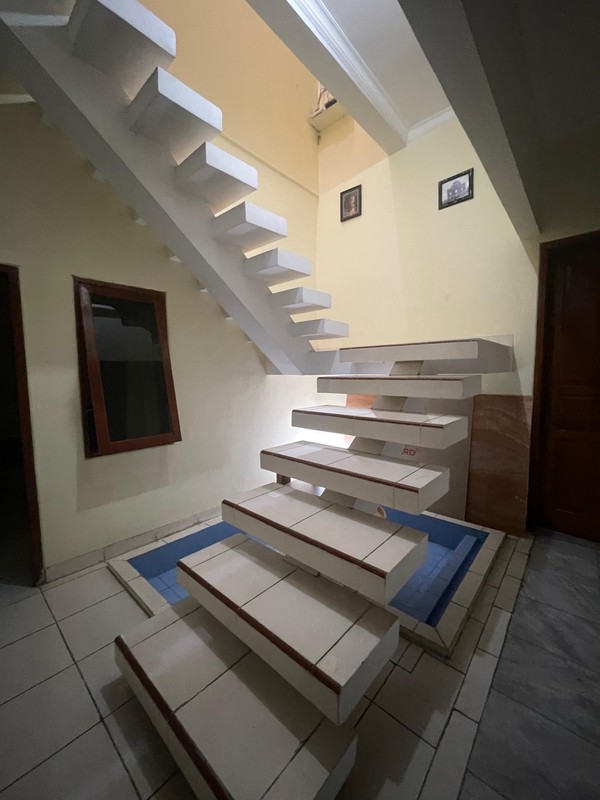 DIJUAL KOST EKSKLUSIF AREA SENOPATI JAKARTA SELATAN