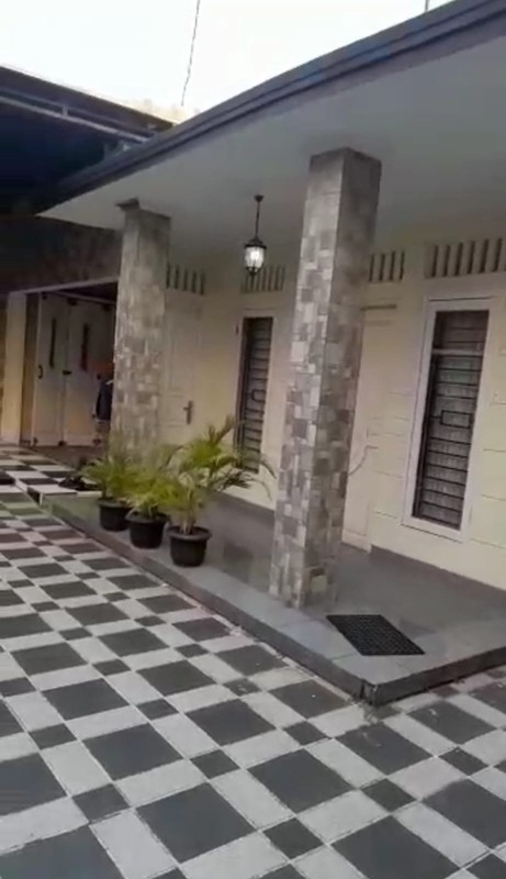 Di jual rumah cantik Taman Indah Cimanggis Depok