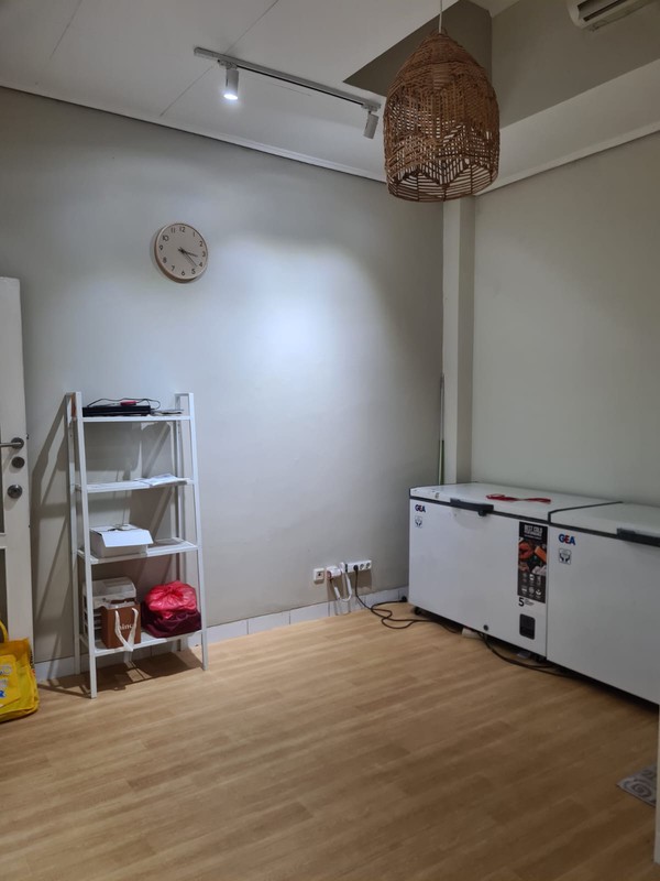 Murah. Kios 1 lantai di Granada Square BSD, cocok untuk segala jenis usaha.. 