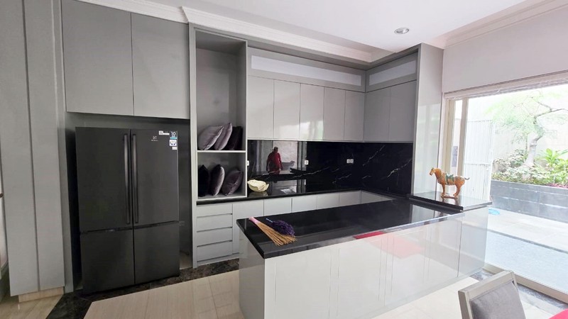 Rumah Baru Dekat Galaxy Mall Surabaya Timur, Puri Galaxy Bougenville Cove, MEWAH, SIAP HUNI