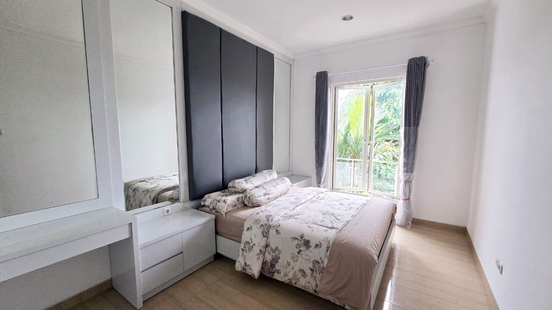 Rumah Baru Dekat Galaxy Mall Surabaya Timur, Puri Galaxy Bougenville Cove, MEWAH, SIAP HUNI