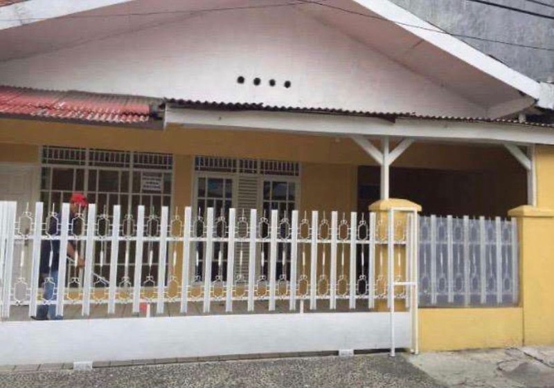 Dijual Rumah Tinggal Strategis Tebet Timur Dalam - Akses 2 Mobil, Carport 2, Siap Huni