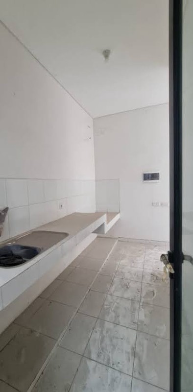 Dijual Cepat Rumah Baru Gress 2 Lantai Mewah  Pondok Tjandra Indah Nanas, Sidoarjo