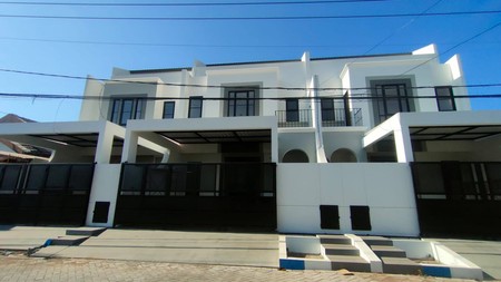 JUAL RUMAH 3 LANTAI PONDOK TJANDRA PALEM SIDOARJO