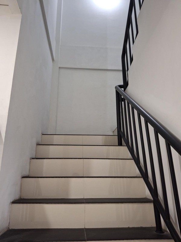 JUAL RUKO 3,5 LANTAI STRATEGIS JL JEMURSARI