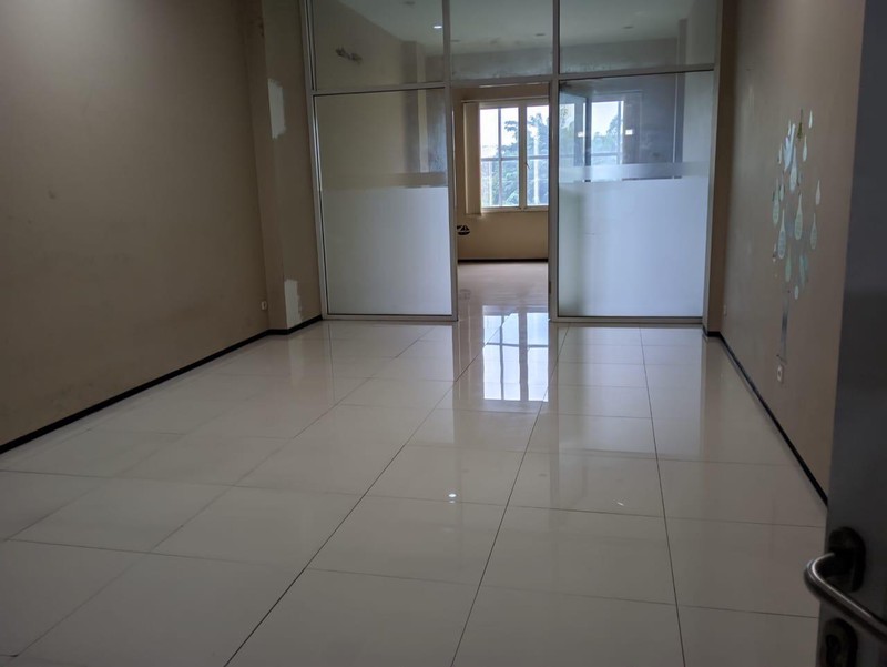 JUAL RUKO 3,5 LANTAI STRATEGIS JL JEMURSARI