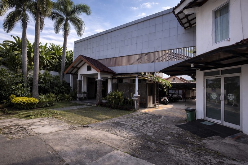 DIJUAL RUANG USAHA STRATEGIS - JALAN MAGELANG, DEKAT JOGJA CITY MALL