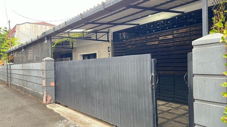 Rumah Siap Huni Lokasi Strategis di Tebet Jakarta Selatan