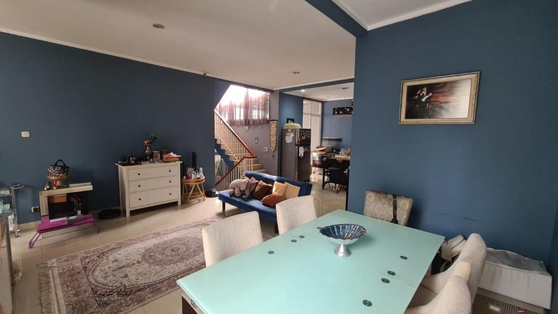 Rumah 2 Lantai Semi Furnsihed Siap Huni dengan Hunian Nyaman dan Asri @Bintaro Sektor 7