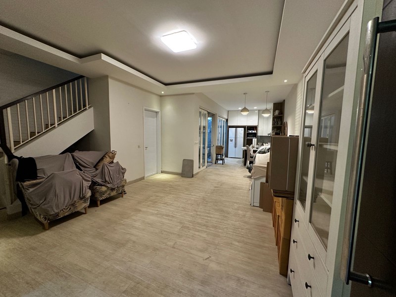 Rumah Full Renovasi di The Savia BSD Dekat Tol dan Sekolah