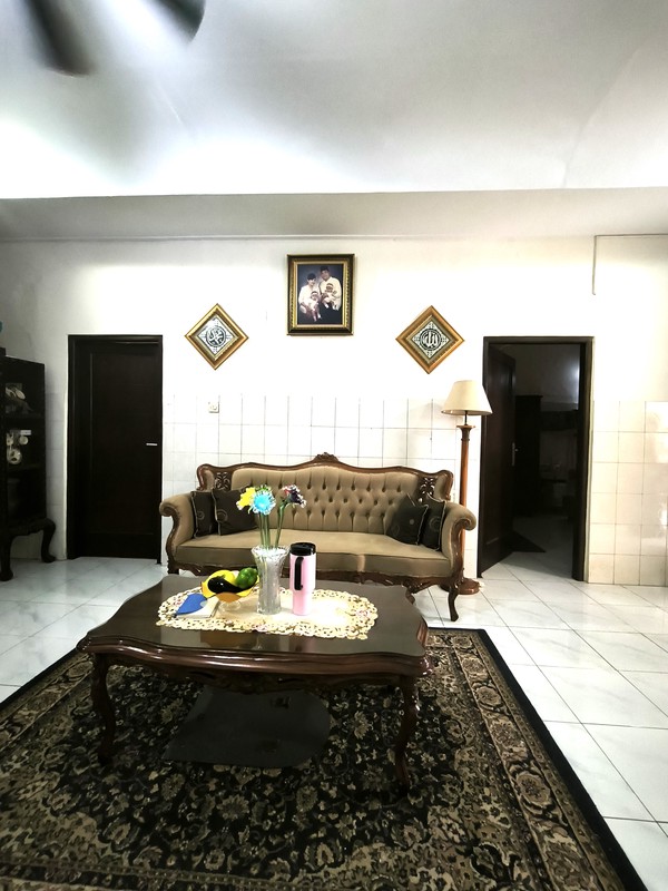 Rumah Lokasi Strategis di Jl. Ciomas , Kebayoran Baru