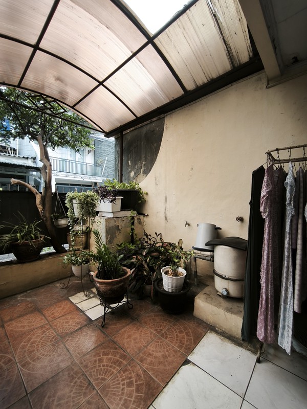 Rumah Lokasi Strategis di Jl. Ciomas , Kebayoran Baru