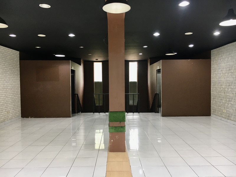 Dijual Ruko Gandeng 2 Unit di Premiere Village Cipondoh Tangerang - Lokasi Strategis & Siap Usaha