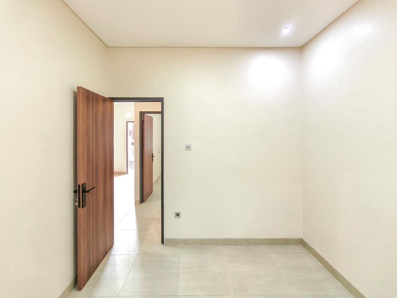 For Sale New House - Industria Minimalis House @ Kelapa Dua, Karawaci Residence (5 Menit Ke Gading Serpong) 