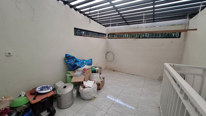 Rumah Baru Direnovasi di Jalan Besar di Condet Disewa/ Dijual Cepat