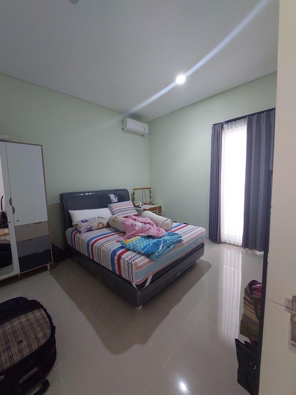 JUAL RUMAH ROYAL RESIDENCE CANAL PARK KAWASAN ELIT