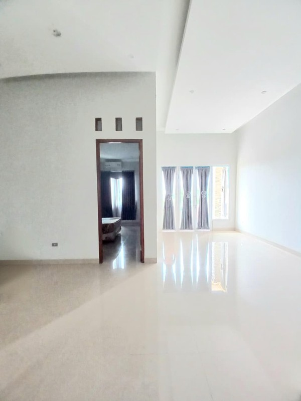 Disewakan Rumah Mewah 2 Lantai Full Furnished di Cepokojajar, Piyungan, Bantul Lingkungan Asri & Nyaman