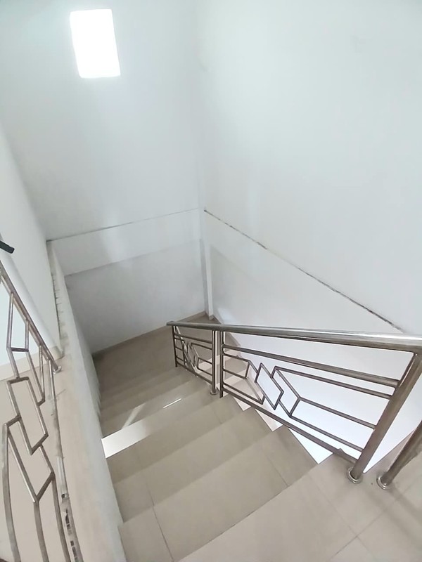 Disewakan Rumah Mewah 2 Lantai Full Furnished di Cepokojajar, Piyungan, Bantul Lingkungan Asri & Nyaman