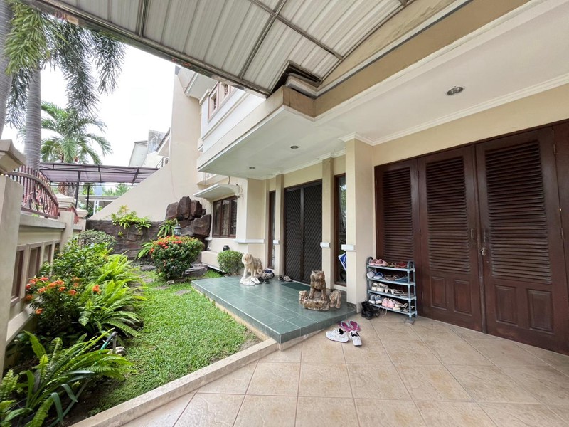 Dijual Rumah Siap Huni di Villa Taman Gapura Citraland Depan Dekat Gwalk