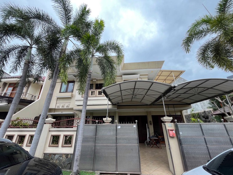 Dijual Rumah Siap Huni di Villa Taman Gapura Citraland Depan Dekat Gwalk