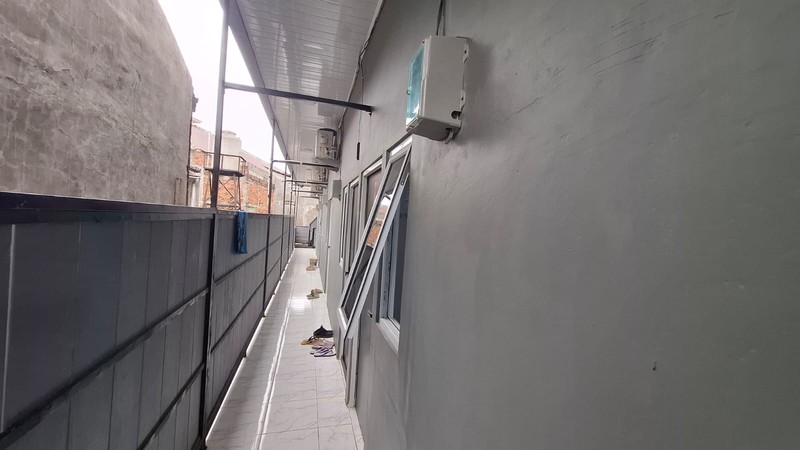 Rumah Full Furnished + Ada Kost2an Elite Mewah Strategis Pinggir Jln Raya Batu Ampar 3 - Condet - Kramat Jati Jaktim