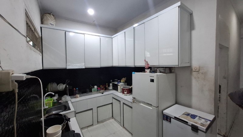Rumah Full Furnished + Ada Kost2an Elite Mewah Strategis Pinggir Jln Raya Batu Ampar 3 - Condet - Kramat Jati Jaktim