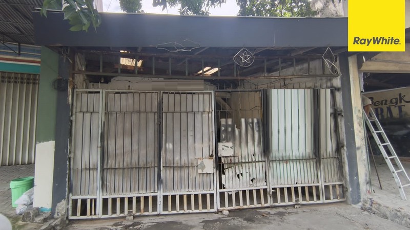 Dijual Rumah di Jalan Raya Jemursari Surabaya