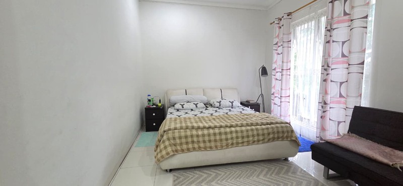 Rumah Cantik siap huni di Bintaro sektor 9