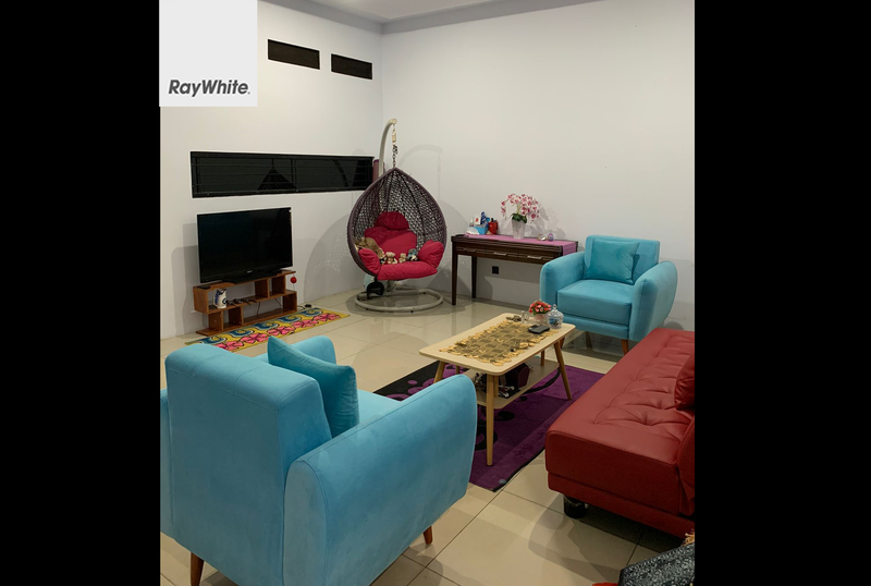 FOR SALE Rumah Cipinang ELok 2 Bangunan 2.5 Lantai Jakarta Timur