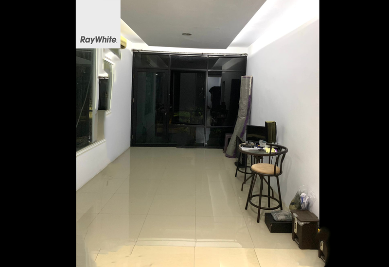 FOR SALE Rumah Cipinang ELok 2 Bangunan 2.5 Lantai Jakarta Timur