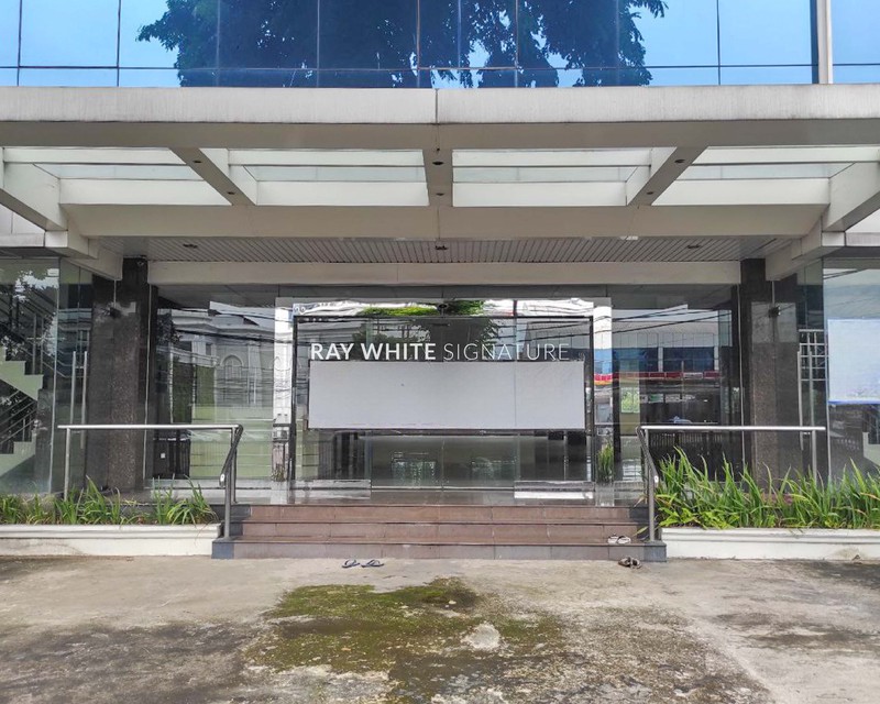 Dijual Office Building Baru 8,5 Lantai di Area Warung Buncit, Jakarta Selatan