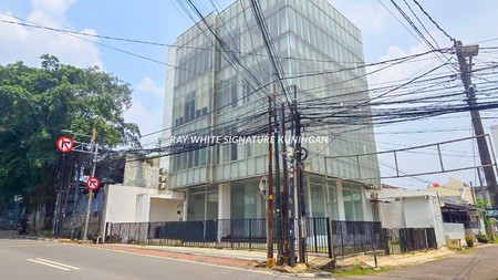 Gedung 4 Lantai Siap Pakai di Jalan Utama Area Bintaro - Cocok untuk Kantor & Usaha!