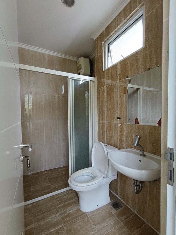 Rumah Sewa Grand Wisata - Tambun . Bekasi