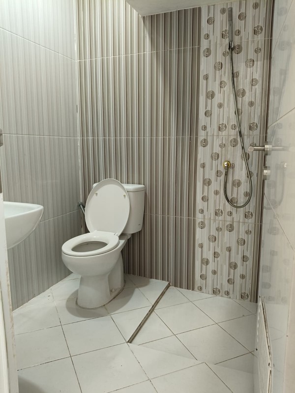 Rumah Sewa Grand Wisata - Tambun . Bekasi